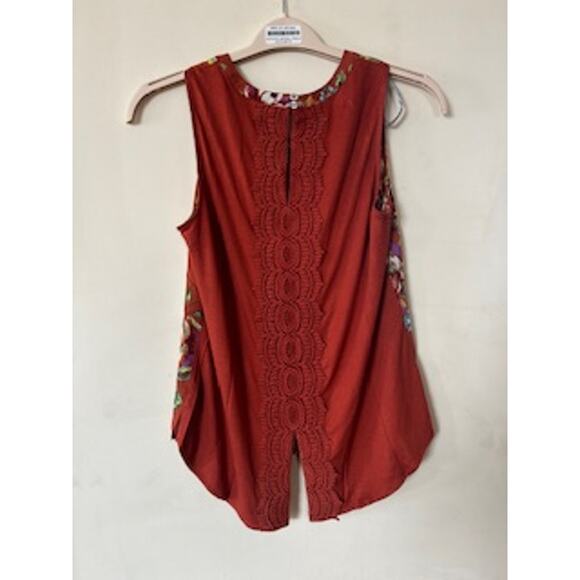 NWT Daniel Rainn Boho Sleeveless Keyhole Floral Blouse Lace Detail Brown Smll P - Picture 4 of 6
